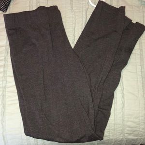 Gray leggings